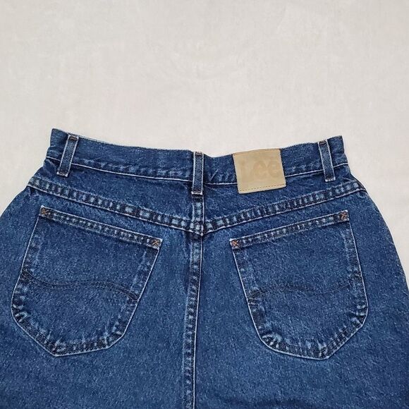 VINTAGE Lee Dark Wash Stone Wash Extra High Rise Loose Fit Cotton Denim Shorts - Picture 9 of 13